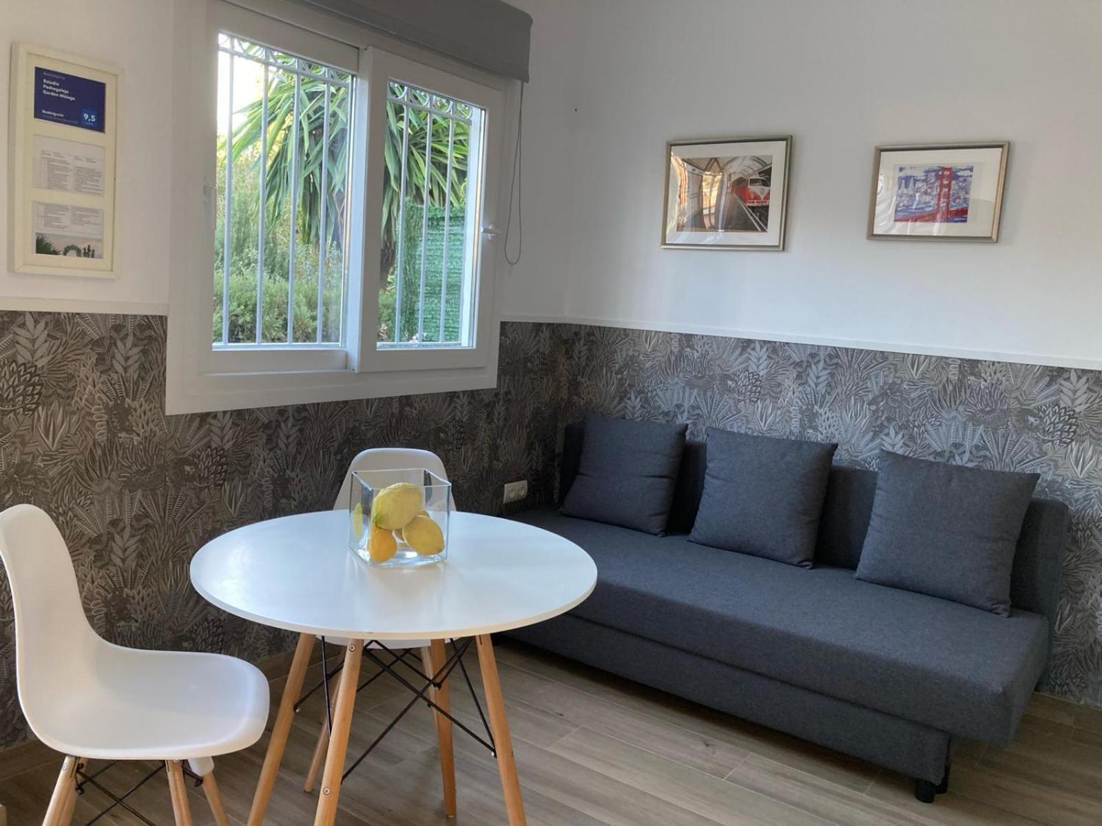 Estudio Pedregalejo Garden 2 Málaga Eksteriør billede